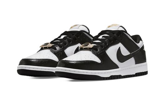 Nike Dunk Low Panda World Champ